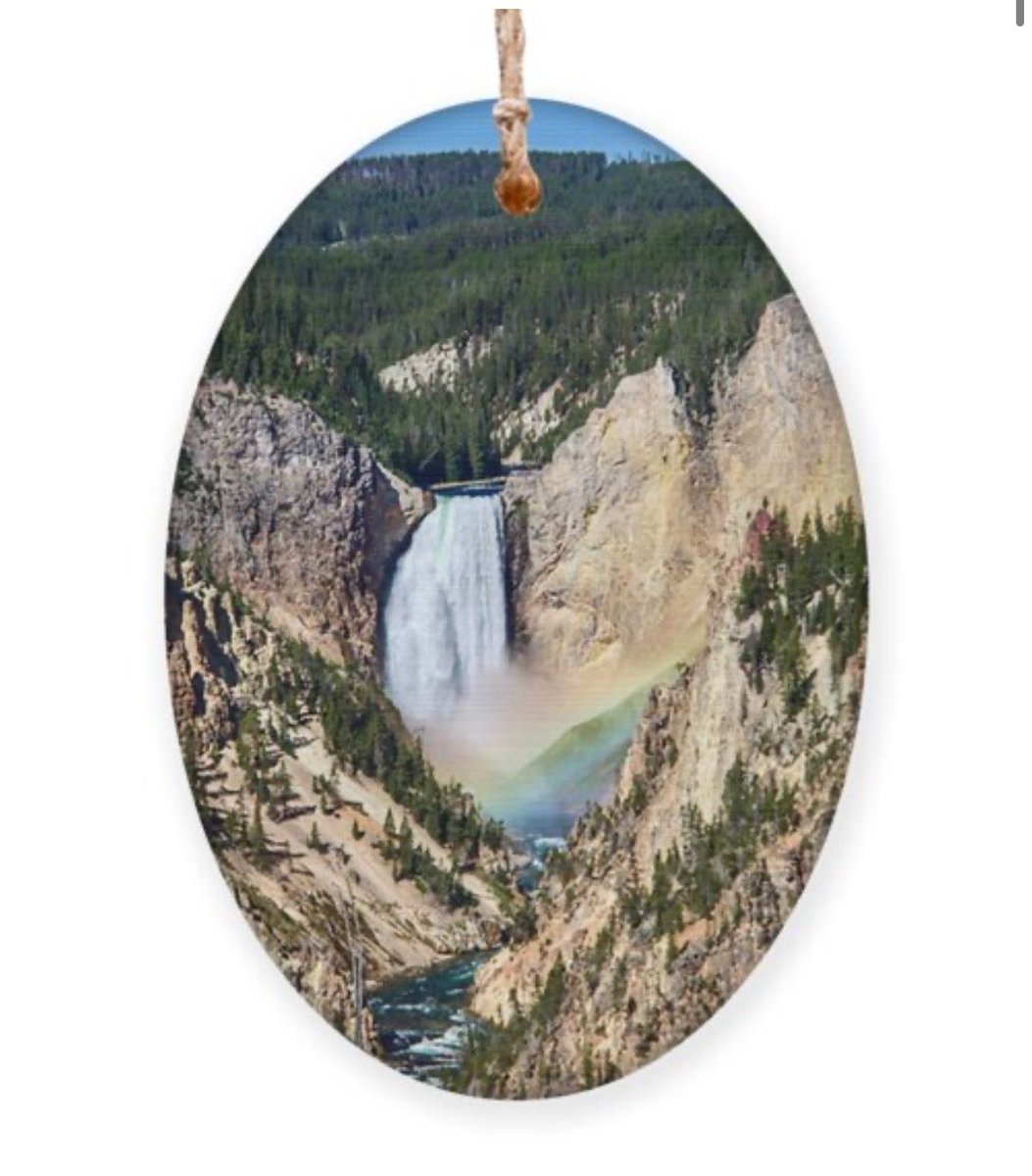 erinmdorffette's tweet photo. Time to start thinking about what new #ornaments you need to represent this year on your #christmastree
From #beach to #mountain trips, #nationalpark to #fallcolors
https://t.co/Q4TOhmUcEN
#holidays #holidaydecor #christmas #travel #christmasdecorations https://t.co/iujBl5GPpJ