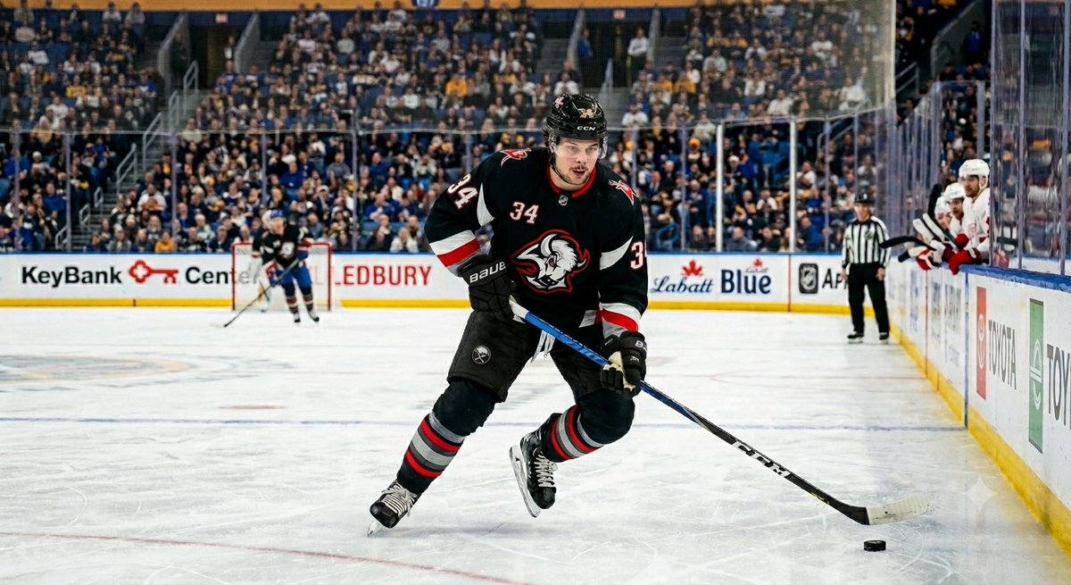 Thebon_'s tweet photo. @DarrenDreger https://t.co/OWIYtlC557