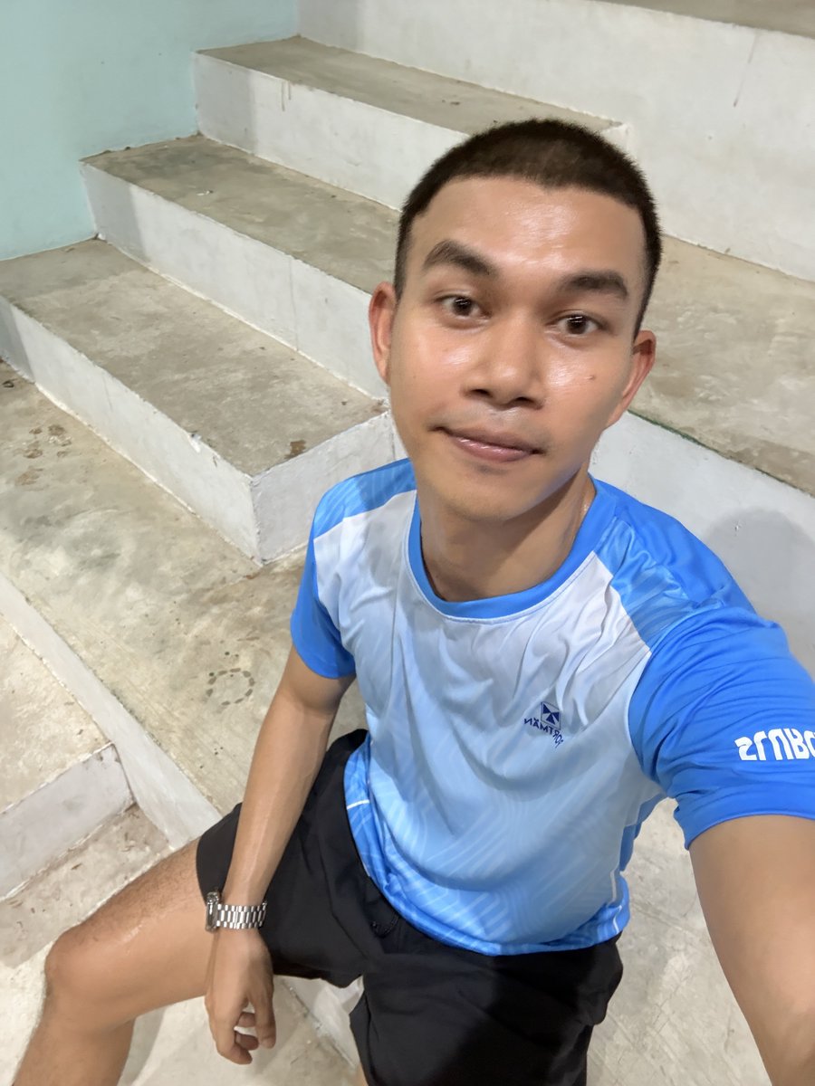aomsin0440's tweet photo. ยอดวิวไม่ขึ้น จะไปต่อหรือพอแค่นี้ดี ):)
#หัวเกรียน https://t.co/LVQNSuYg25