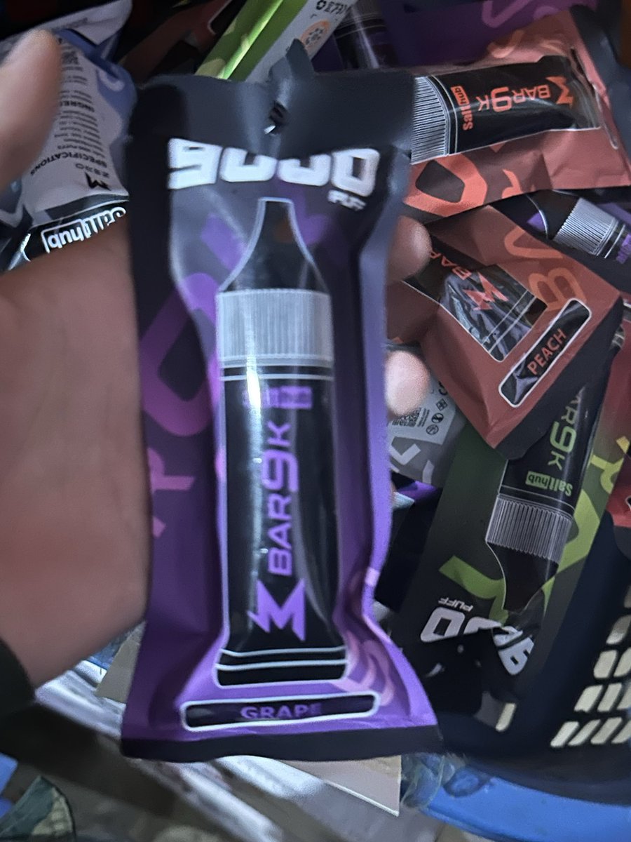 VapeShopcjrl's tweet photo. ของเข้าใหม่MARBO9OOOPUFF  
ตัวละ 400บาท✅ 
แถมสายคล้องคอทุกตัว พร้อมส่งทุกกลิ่น
📩สนใจสั่งซื้อ | สอบถาม | ทักแชทได้เลยค่ะ 💬
👇🏻ติดต่อสอบถาม👇🏻
    @828mesae 💝

#Phuket #ร้านขายพอตภูเก็ต #พอตส่งด่วนภูเก็ต #ใช้เเล้วทิ้ง #พอต #เที่ยวภูเก็ต #Grabภูเก็ต  #บริการส่งด่วนภูเก็ต #prภูเก็ต https://t.co/Pc4BxtGk8p