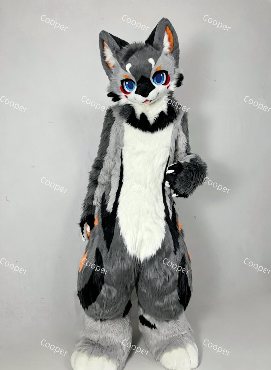 DuDusweet999's tweet photo. The birth photo of the little wolf dog🐣🎂 #fursuit #fursuitmaker #fursuitcommission #fursuits #fursuite https://t.co/ug0lIg87iU
