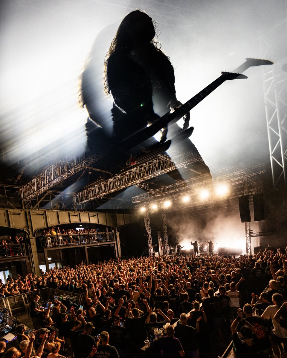 sepulturacombr's tweet photo. Danke schön, Oberhausen!!! 🔥🇩🇪
Nothing could stop you last night - you went all in from the very first note and never looked back. Absolute madness! 

Tonight, we take the chaos to Potsdam. Ready to join the pit? 🤘 https://t.co/EannSC7iha