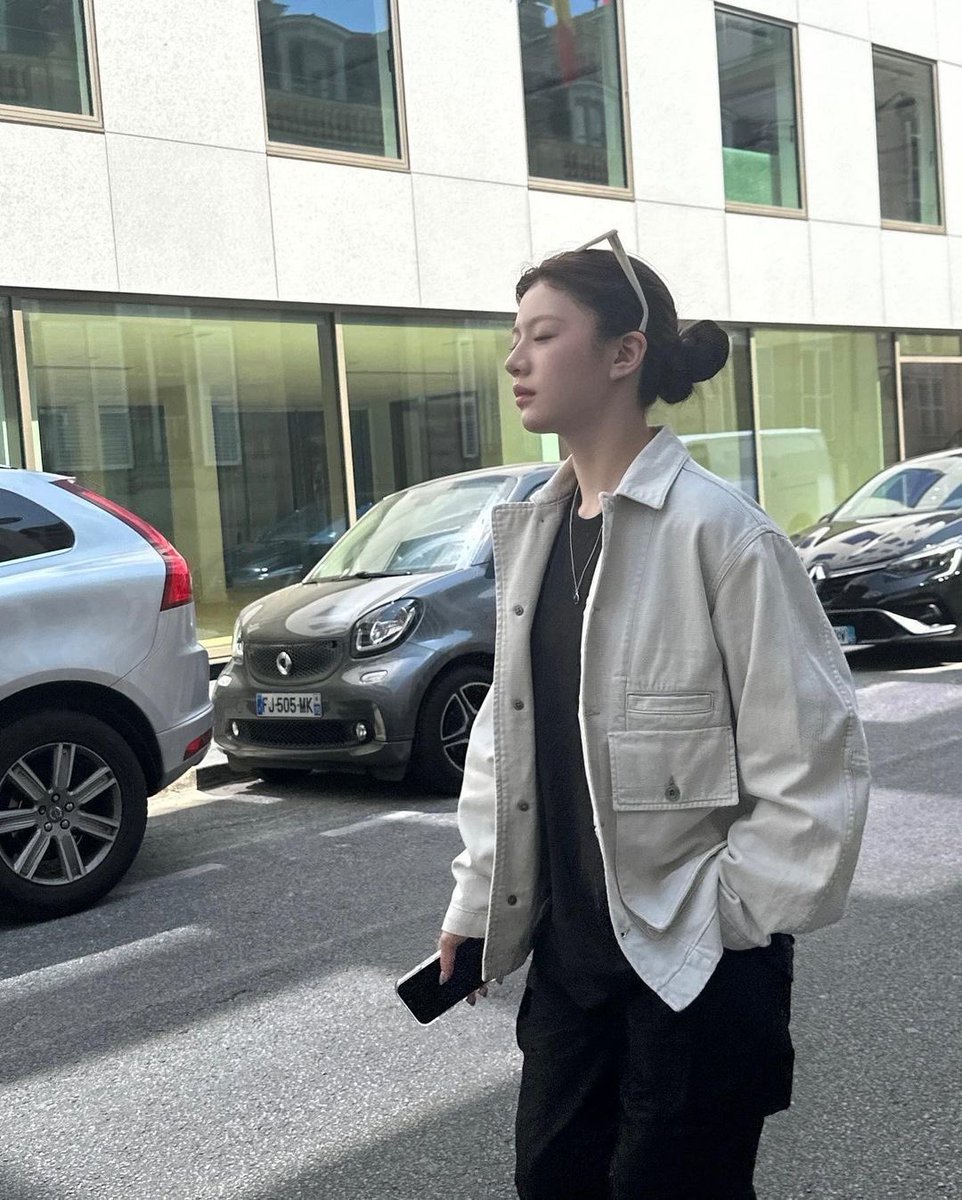 LeeShsn1A's tweet photo. โกยุนจอง เป็นหน้าที่มองเพลินมาก ตัวจริงจะขนาดไหน https://t.co/4JCtLYA9qn