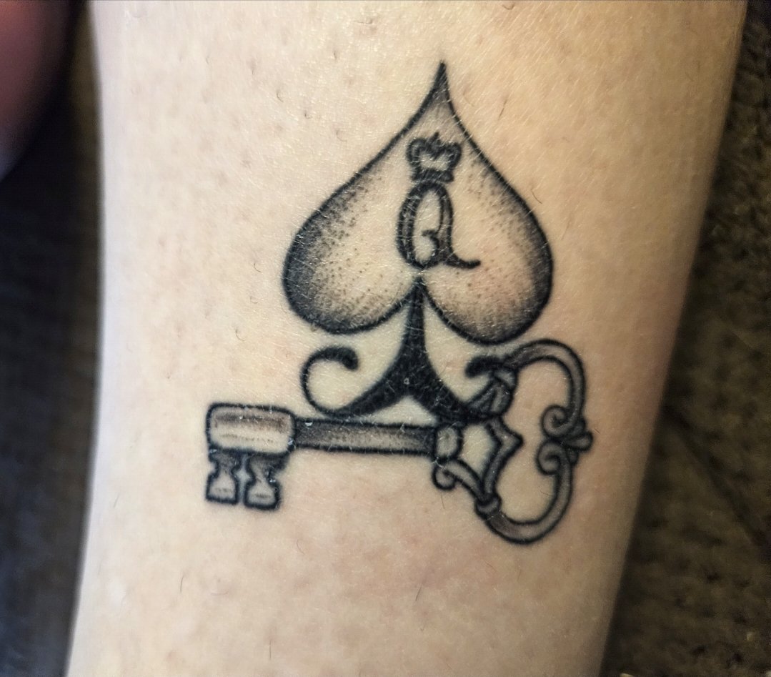 frisky_wife's tweet photo. I love this tattoo my husband designed! https://t.co/bkNclt3LN3