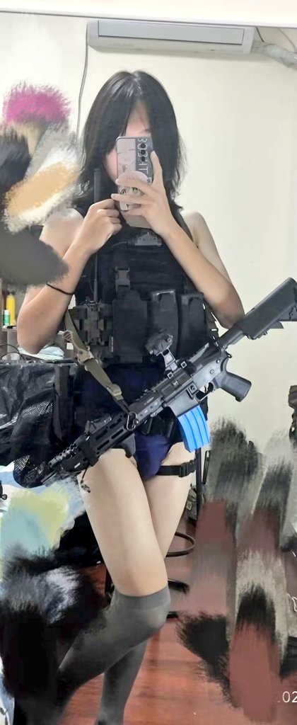 HotaruMisss's tweet photo. 没��看啊……来点清水吧……
#男娘 #伪娘 #武装娘 https://t.co/1jQeXDudht