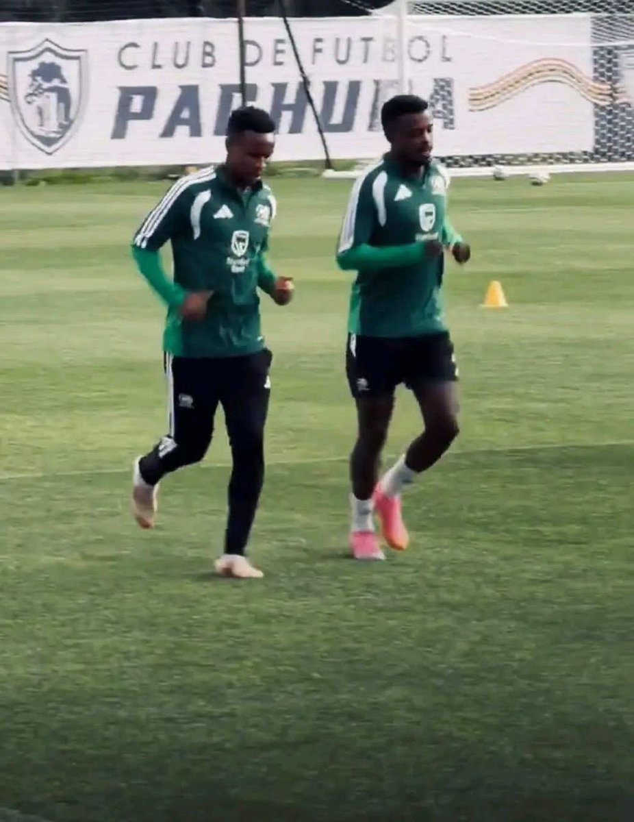 MickyJnr__'s tweet photo. Dear @SAFA_net handlers 🇿🇦

A small reminder: Teboho Mokoena is suspended for the South Korea game.

Please don’t forget. 

Thank you.

#FIFAWorldCup
#WorldCupwithMicky
#BafanaBafana https://t.co/CluYwG2QRJ