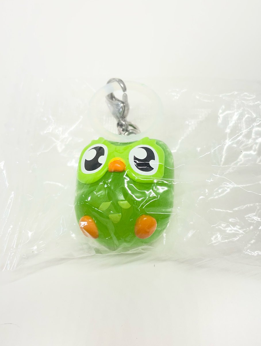 ladybug_0114's tweet photo. 会社の子が確保してくれたー！
可愛い顔のデュオリンゴのめじるしアクセサリー！
嬉しい！
そして意外とでかい！ https://t.co/MkZEZEFw3k