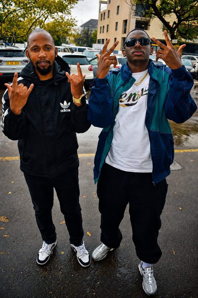 Wavyy_KABO's tweet photo. Met @OneTake267 over the weekend.
🇧🇼 Hip-Hop is in good hands.
📸 @Thabiso_Gulubane
#Goskateday https://t.co/U2TnctW2q2