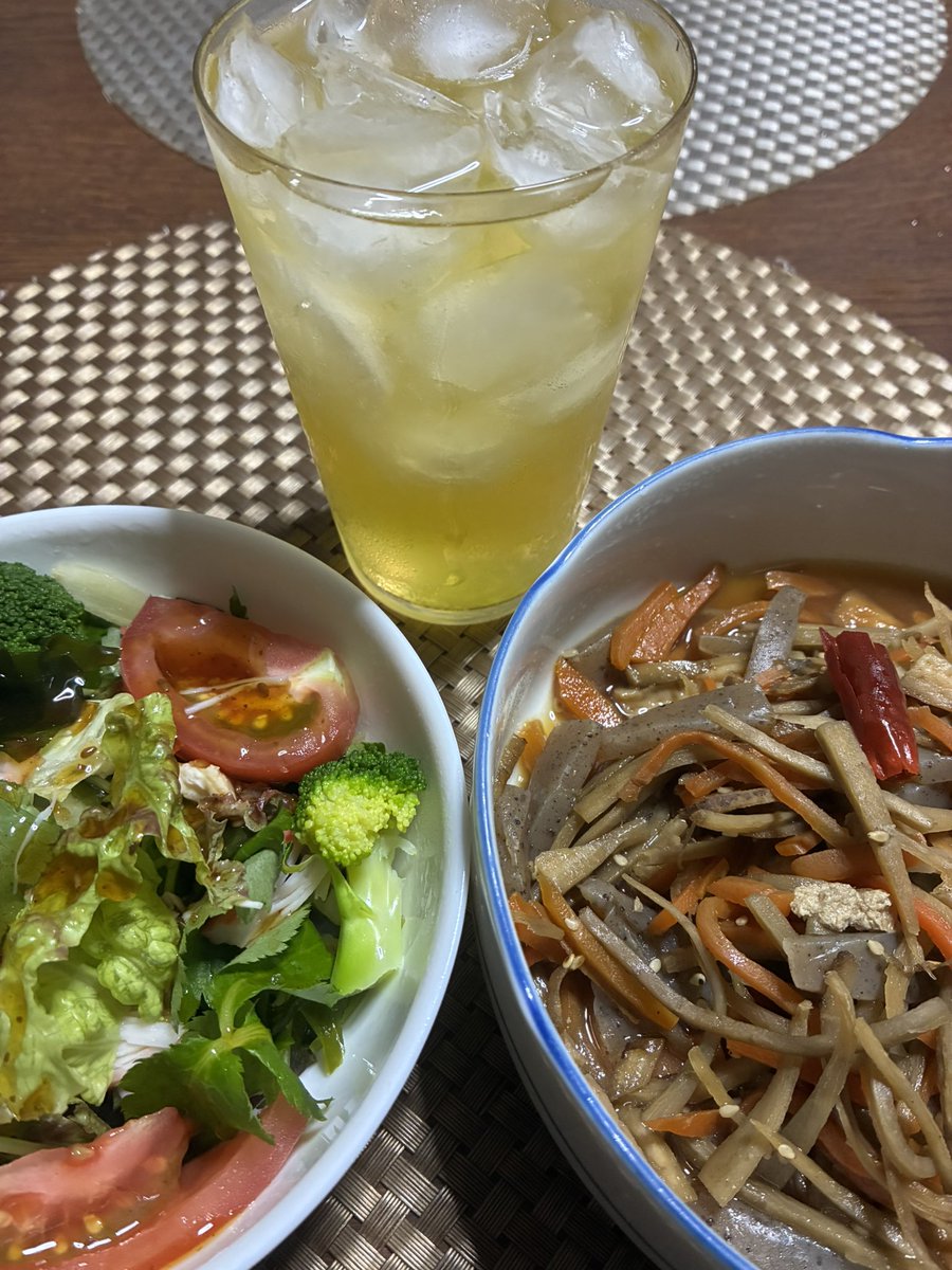 kousauna's tweet photo. 新宿やってて帰宅して酒🥹 https://t.co/uUDcD1CPHl