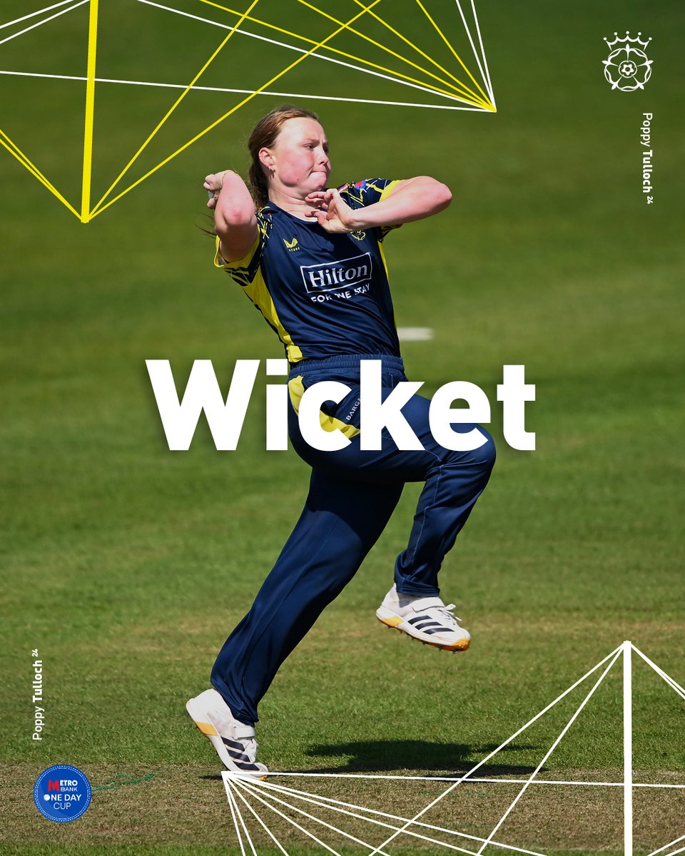 hantscricket's tweet photo. ONE TO GO ☝️☝️

Warwickshire: 192/9 (41.3) require 74 to win.

📺 Watch HAM v WAR 👉 https://t.co/hkoOZWnAhI https://t.co/ExhnuNmk7u