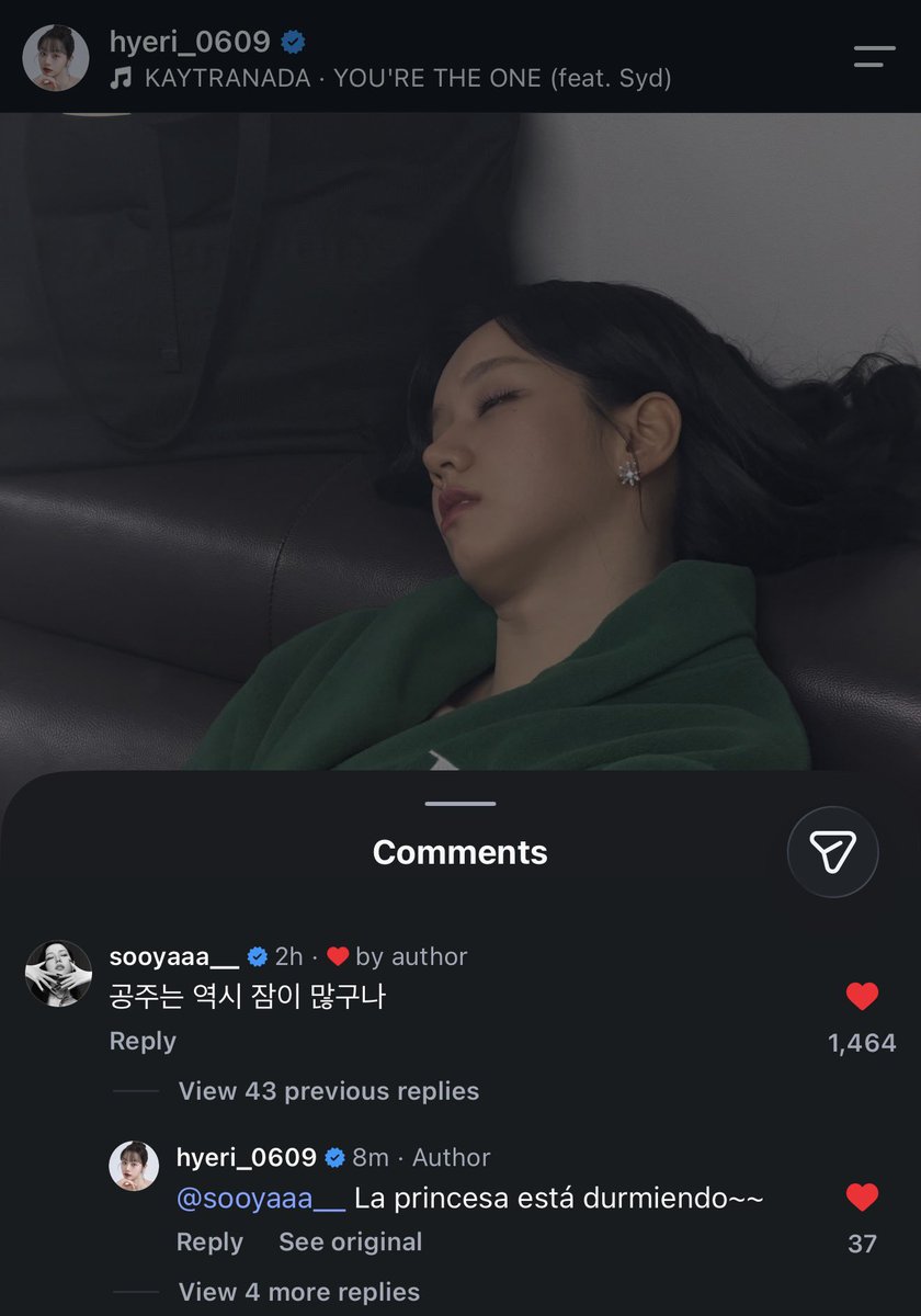 liligisoo's tweet photo. Hoy Jisoo dijo que es día de evidenciar como duerme Hyeri jajajajajajajaj https://t.co/y9dwp8N8Is