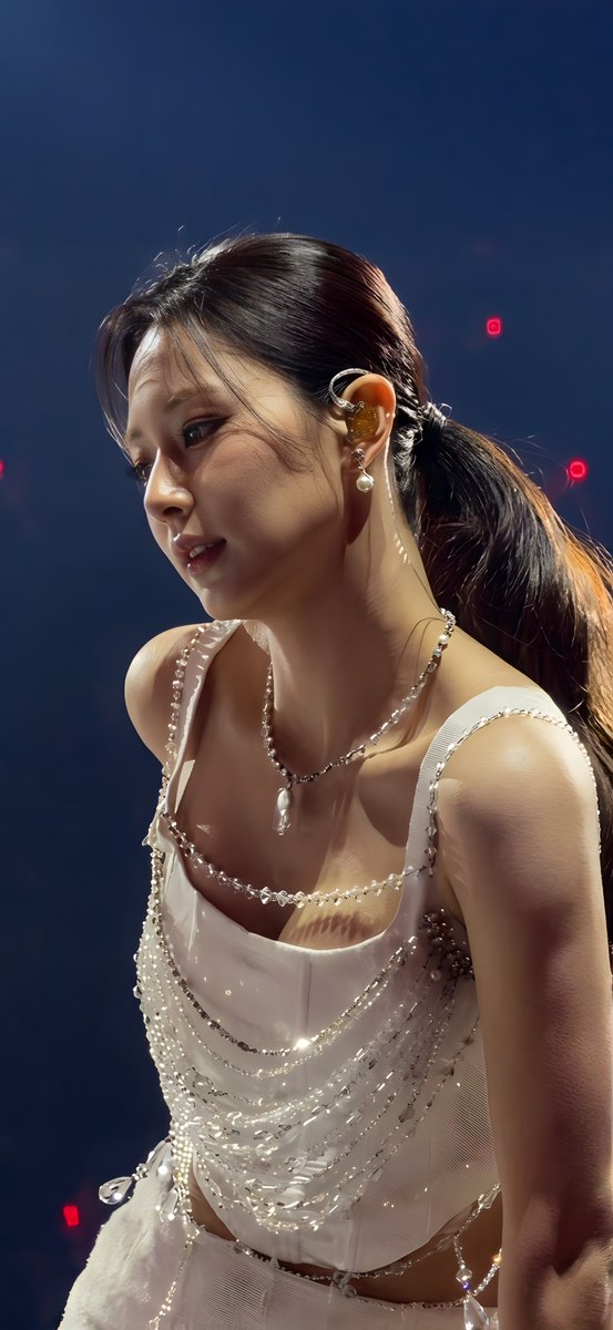 ForeverTwiceOT9's tweet photo. Wednesday Tzuyu. Part 1

FULL SCREEN WALLPAPERS.

Go to my Google drive and download 80000 HD Twice photos for free. 

#TWICE #트와이스 #ONCE #원스 #OT9
#쯔위 #ツウィ #子瑜 #TZUYU https://t.co/TkXfbZLTEs