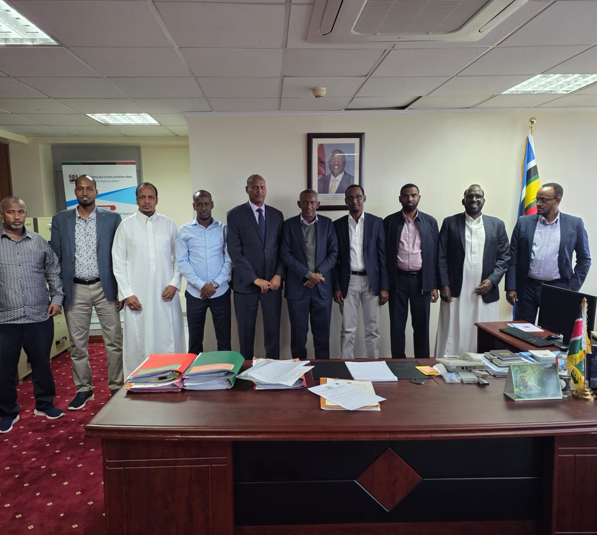 amb_mahboub's tweet photo. Hosted by PS Aden Millah.Very grateful for his time,wisdom and generosity.
Similarly thankful to Wazees for their participation.Good timing to discuss issues pertaining to harmony and foreword looking.
Loading?
May Be!! https://t.co/h1BhUPTAKj
