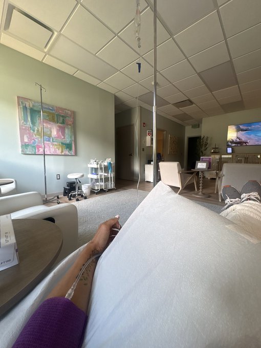 The Sara St. Clair ⭐️ - I might have pushed myself a little too hard & reached my point of exhaustion. Rescheduling Dallas for August to stay home & get some much needed rest. I will be in Louisville & Cleveland next week as planned! https://t.co/JeE2wu3q2Y