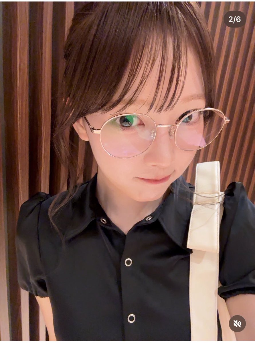 riosuki0115's tweet photo. りーおやっほ〜〜
インスタ更新ありがとう🫶
自撮りかわいすぎ〜❣️
 #りおのおようふく すごいかわいい！
おだんごりーおかわいすぎるし
めがねりーおもめっちゃかわいい🫶
最高👍好きすぎる🥰
 #riotalk 
 #riogram 
 #メガネっ娘 
 #清水理央 https://t.co/DQ2RmN5V21