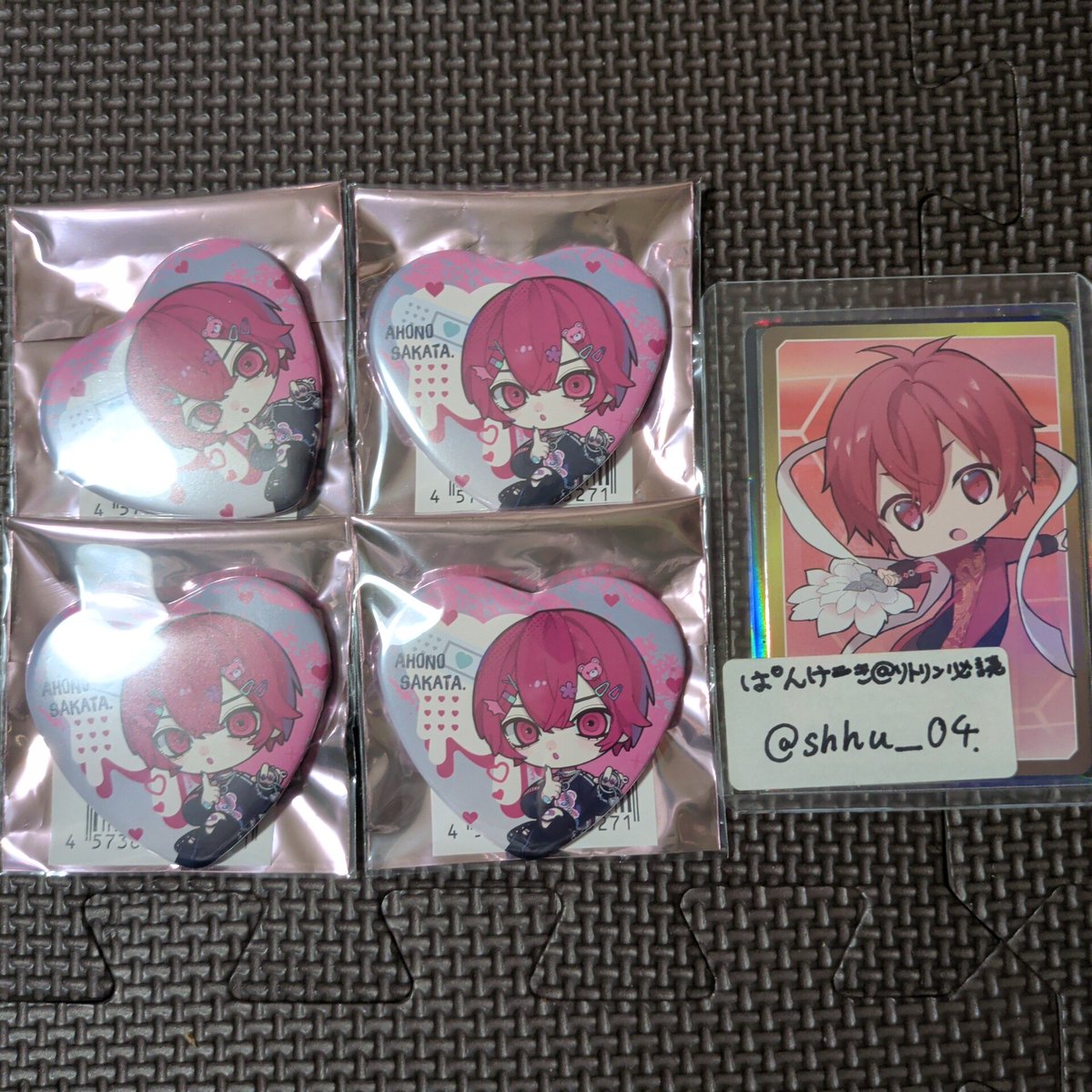 shhu__04's tweet photo. そらまふうらさか 缶バッジ 交換 

譲)️画像1~3
求)️幼児❤️さんor買取
▷▶現場手渡し(固ツイ)

買取は1枚目のALT参照
#そらまふうらさか缶バッジ
#そらまふうらさか缶バッジ交換 https://t.co/H2oDPqR0e1