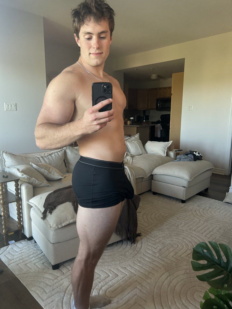 AlphaAdamFitt tweet picture