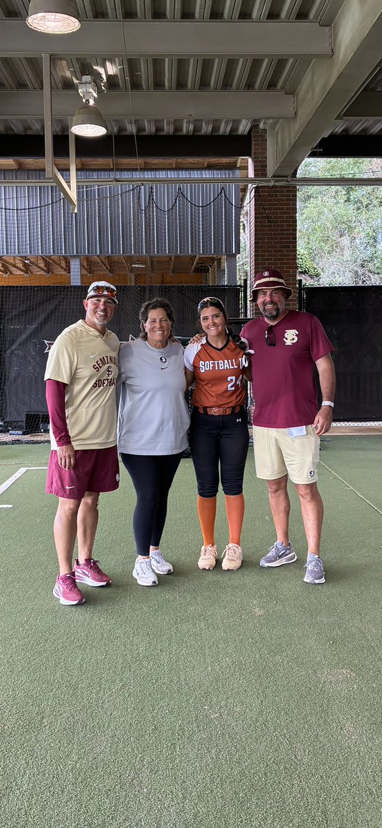 EmilySperingo's tweet photo. Had an amazing camp experience at @FSU_Softball on Monday!! Learned a lot of new things from these wonderful coaches, players, and staff!! Thank you so much for the opportunity to get better @Coach_Alameda @FSU_CoachWilson @TCam_FSUSB 🥎❤️ https://t.co/Sgi3i57TSX