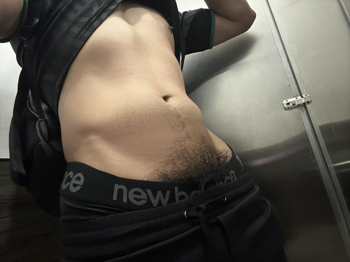 joseptwences25's tweet photo. Buenos días listo para dar las consultas con la camiseta de México 

Tú quieres? 😏😏🤪 https://t.co/YSF39Lr8pu
