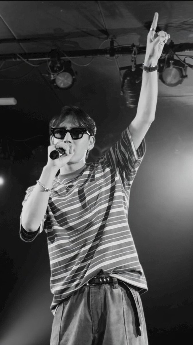 ONE_HOMEY's tweet photo. LOVE Y'ALL
2026.6.24
SETLIST
Mirror
phonograph
MELLOW
Tickle
Excuses
Rest is slow
🕶️Coming Up Live🕶️
6/28(日)
ホミキャス Vol.19
ファンクラブ限定スタジオ無料配信ライブ
With Okky
19:30 ~ 20:30
https://t.co/jo357Qx356
#HOMEYLIVEINFO https://t.co/uUQgwPVPXt