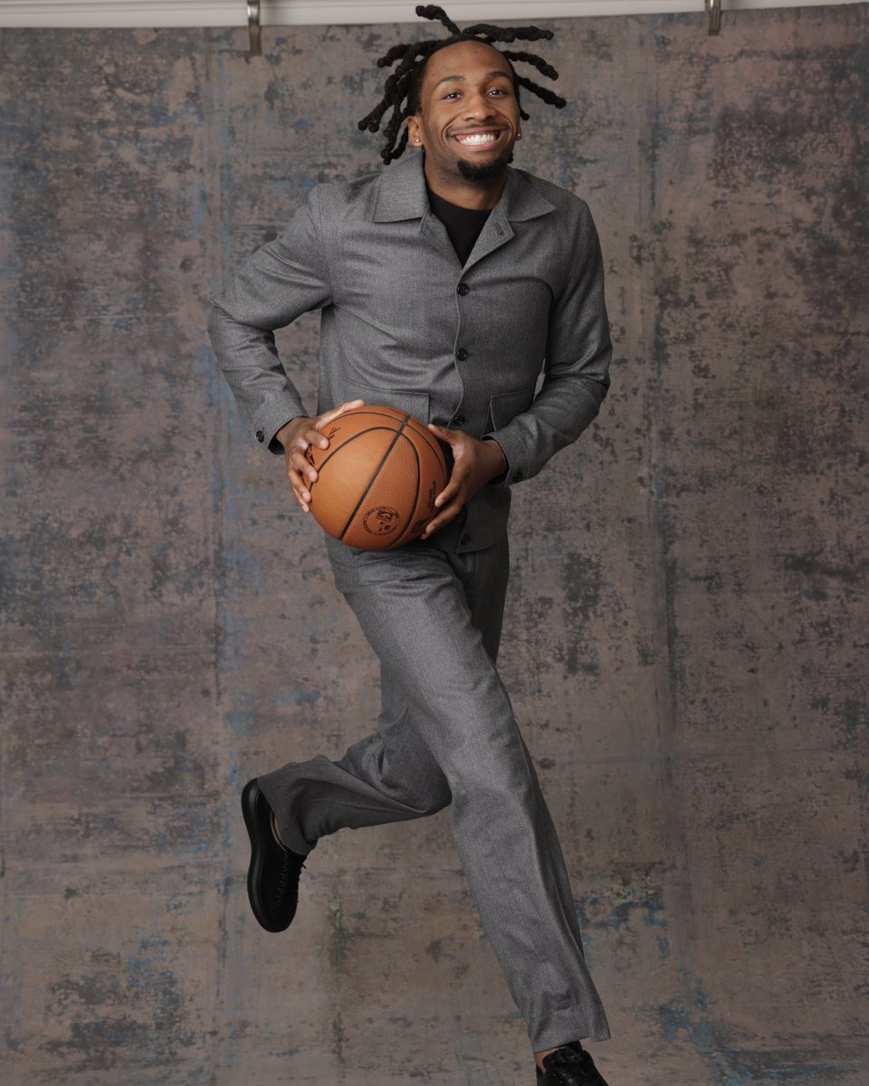 utahjazz's tweet photo. morning mood 😁 https://t.co/P6023GCqZc