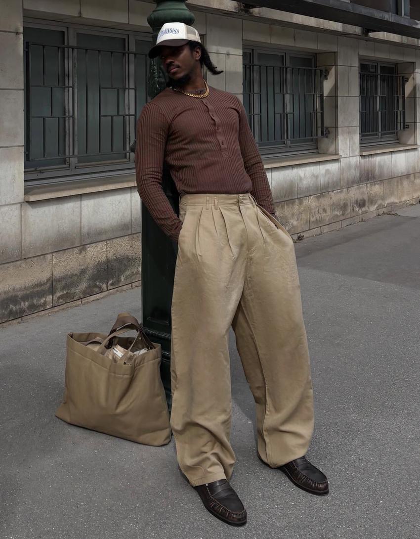CaminoTV's tweet photo. il est bien mignon ce pant à pince creme comme on aime 

https://t.co/5IctJgdcrU 50€▶️30€

#LESPROMOSCAMINO https://t.co/tCbpFWSbaJ