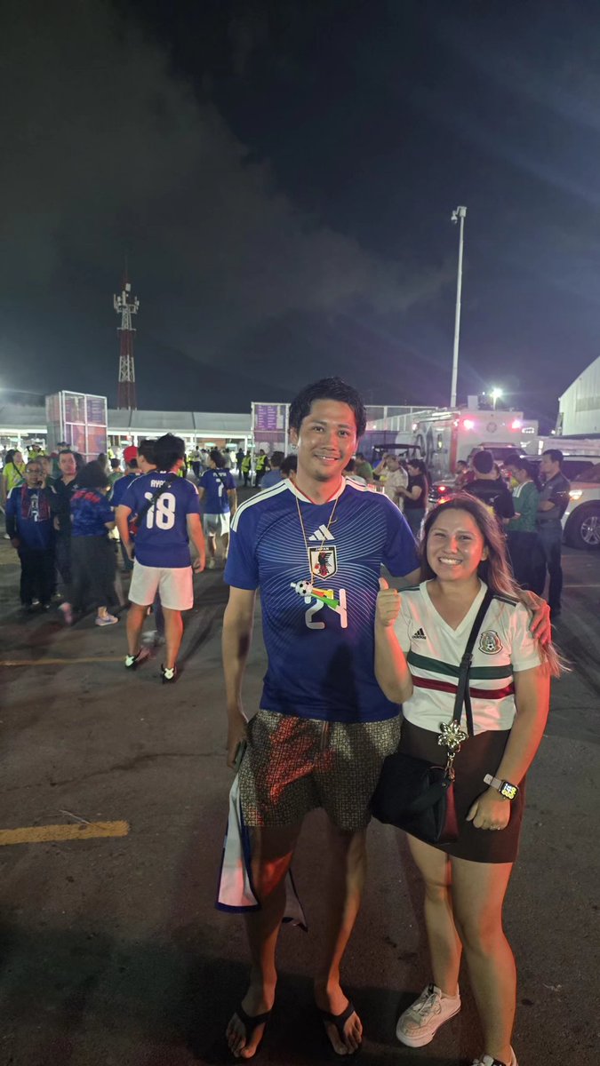 Michellalv15's tweet photo. Ganas de ir ahora al de corea pero ya no alcanzo jajajjajaa https://t.co/pp49NnZVOO