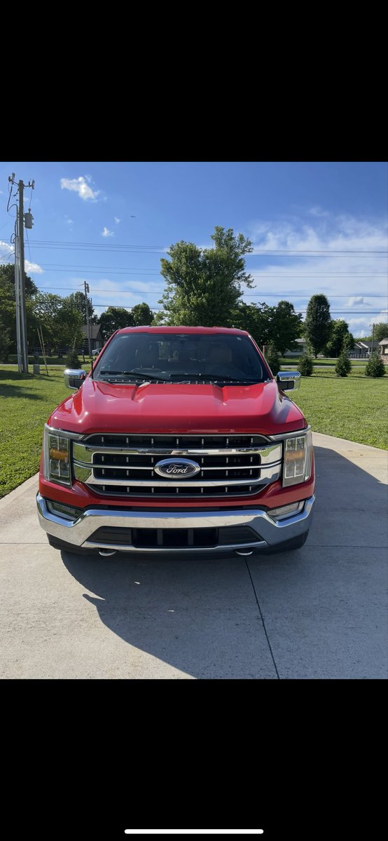 Tennishater69's tweet photo. @MattyProfits Not reading all that bro. Clean your room up and start applying to jobs. My truck could buy 2 of your mom's Cayennes btw https://t.co/YorcmtvMVY