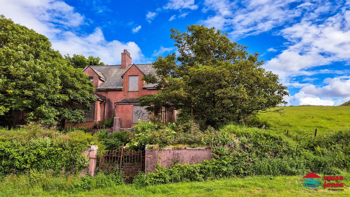 SusanAlJones's tweet photo. AUCTION: Former Rectory in Pistyll, requiring total renovation or redevelopment, set within 0.376 acres with sea views. For full details, see https://t.co/60P5IrWJvY https://t.co/ewF320f4gn