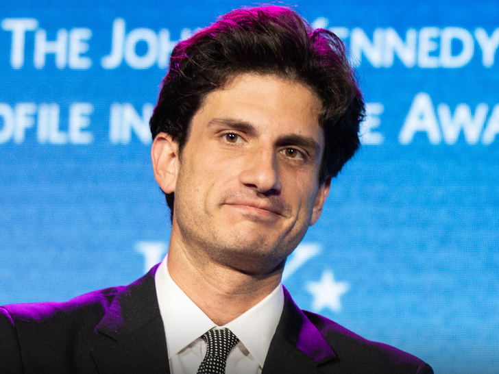 TMZ's tweet photo. Jack Schlossberg loses Kennedy legacy hope with Congressional defeat.

Read more: https://t.co/yIdI5ie1TU https://t.co/19bH6Oo4Pp