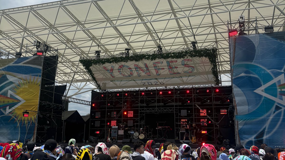 __mga12's tweet photo. 初！YONFES！DAY2！たのしかった！！！
あんなにぐちゃぐちゃになったバニラズははじめてでした☝️楽しかった！！
来年も行きたいー！🎶🎶 https://t.co/oUuFE8QZPq