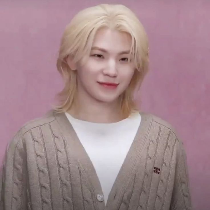 svtserving's tweet photo. 262 days until Woozi's return from military service. https://t.co/wrR402hF2N