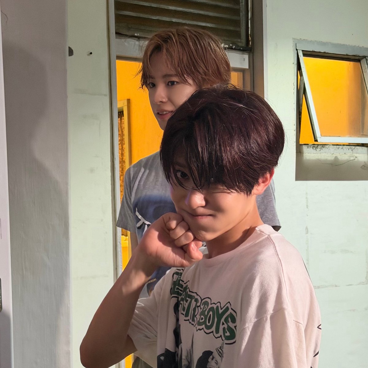 entertosiyu's tweet photo. 🤜🏻 ●ω●                                      🤜🏻ට⩊ට🤛🏻 https://t.co/xbLqh25FzE