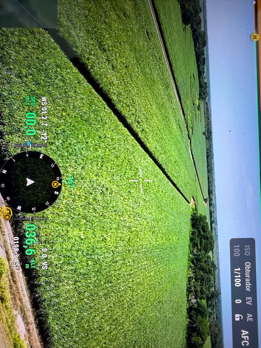 Socaportuguesa's tweet photo. Les compartimos estas fotos aéreas de nuestros campos, donde se puede apreciar la inmensidad, el orden y la belleza de los cañaverales que cultivamos con tanto esmero.

Una perspectiva diferente que nos recuerda lo imponente de nuestras tierras y el valor del trabajo agrícola. https://t.co/F44I7hmc0P