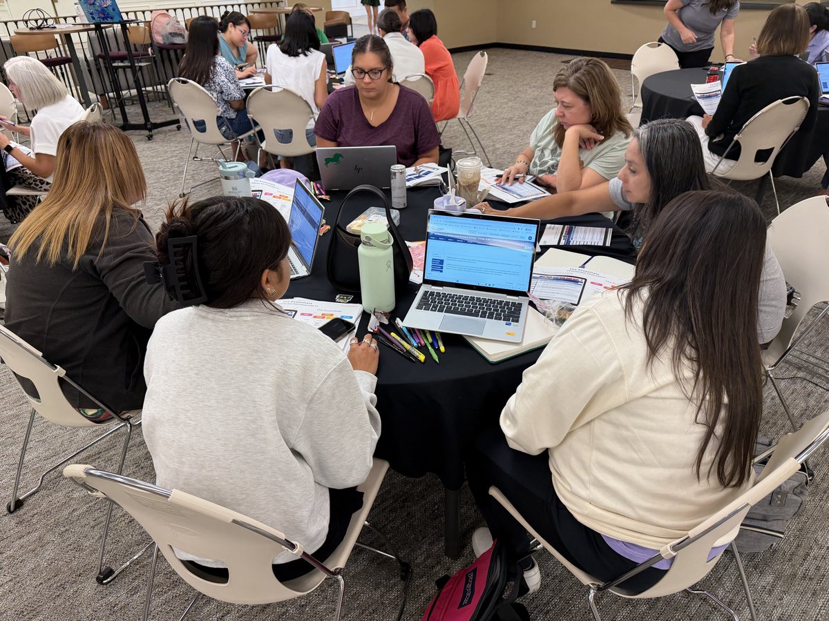 Alaina_Boaz's tweet photo. A full room and a full morning of learning! ๐โ Thankful for so many dedicated teachers investing their time this summer to deepen their understanding of STEMscopes and strengthen math instruction for our students! #MidlandISDMath #GrowandDevelop @MISDTandL https://t.co/CWUoxaCKzD