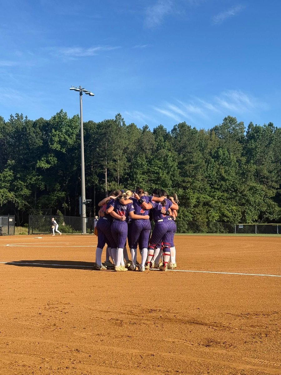 NatMerritt2030's tweet photo. Had a solid weekend at the PGF East Coast Nationals with my Unity Stuckey sisters! We went 5-2 against some great competition and had a strong showing all weekend.

📊 Tournament Stats:
🥎 .375 Batting Average
🏃‍♀️ 5 Runs Scored
💪 3 RBIs
🧤 0 Errors

Grateful for my teammates, coaches, and family for all their support. Always looking to improve and get better every day. Here are a few highlights from the weekend!

Proud of the progress, but the work doesn’t stop. Excited to keep developing my game and competing at a high level.

#Softball #SoftballRecruiting #StudentAthlete #TravelSoftball #UnityStuckey #RecruitMe

@MaxPreps @sethx917 @FSU_Softball @D1Softball @BattersBoxRVA @UnityCoachJosh @VAUnitySB @ExtraInningSB @cam_byars @LineDsoftball @upnextrecruits @RecruitingSBall @FinesseOrg @AshVanBoxmeer4 @TopPreps @UVASoftball