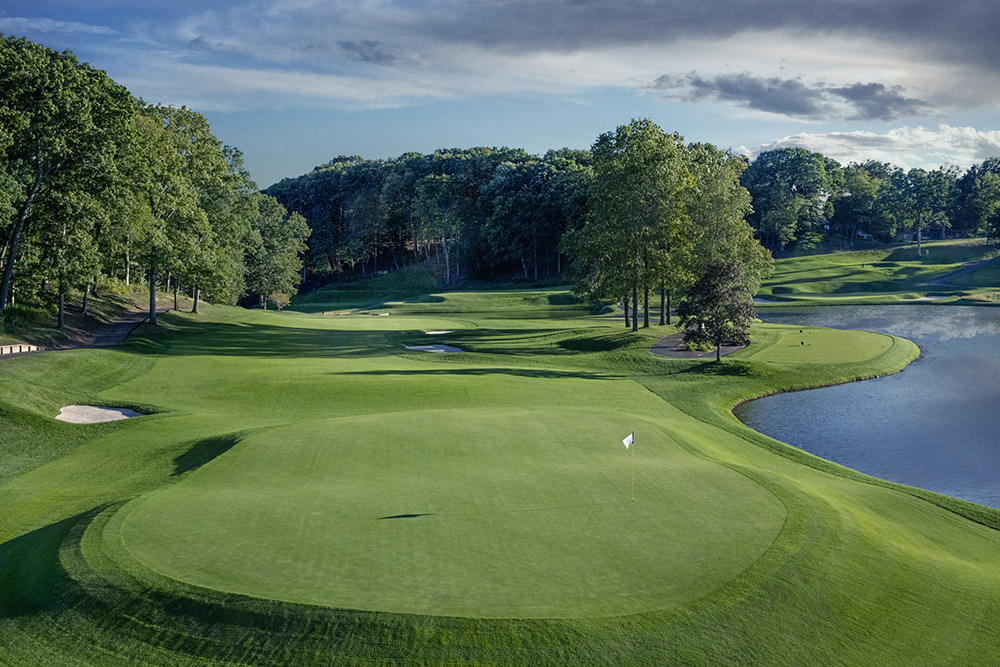 FantasyGolfRep's tweet photo. The #TravelersChampionship Preview and Ronnie's terrible, horrible, no good, very bad week of golf. #FantasyGolf #DraftKings 

https://t.co/net6errJm1 https://t.co/GL0XXAjUdq