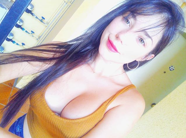 manelatip's tweet photo. Presente 💬 https://t.co/XDIfNw3Qjz