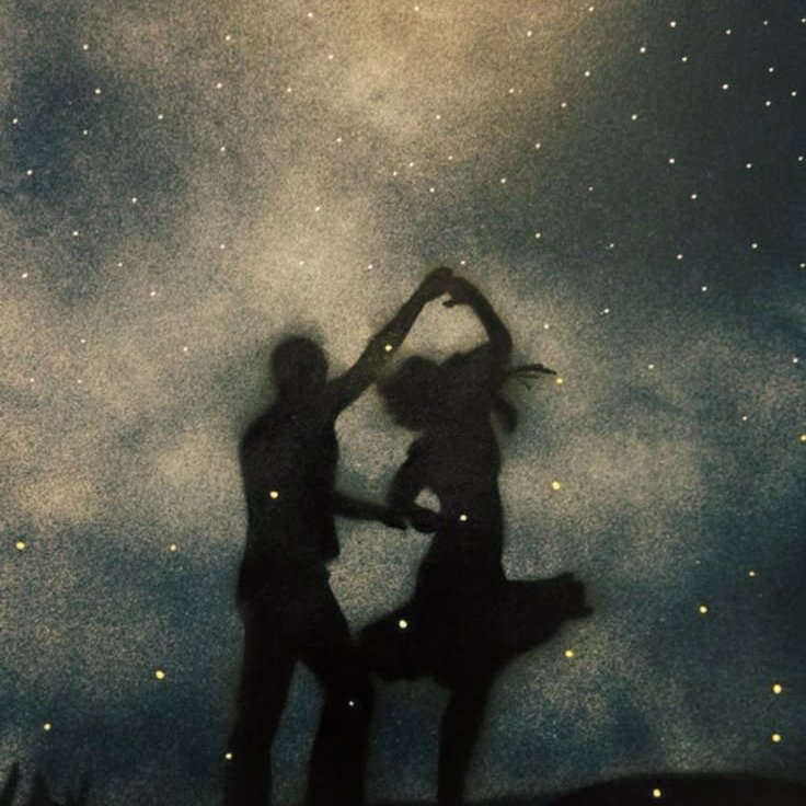 Lavenderlily__'s tweet photo. Fireflies :-  May the fireflies follow you where the butterflies don't in those nights, where you need just a little bit of guidance to see the road ahead.
                      - Psyash https://t.co/eX9KA9qvXM