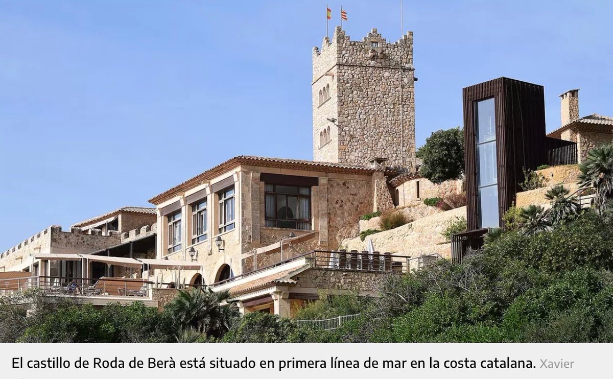 Comptesclares's tweet photo. 1/ Hi ha una empresa de càtering que dona de menjar als malalts de càncer de l'ICO, porta el dinar als avis sols de Barcelona i cuina als menjadors socials per a pobres.

 La mateixa empresa serveix sopars de luxe a una casta de funcionaris, en un castell tancat davant del mar a Tarragona. Casta de funcionaris del Banco de España.

 Endevineu qui ho paga tot. Les dues coses.

Ho hem sabut gràcies a una piulada de @LaRepublicaCat