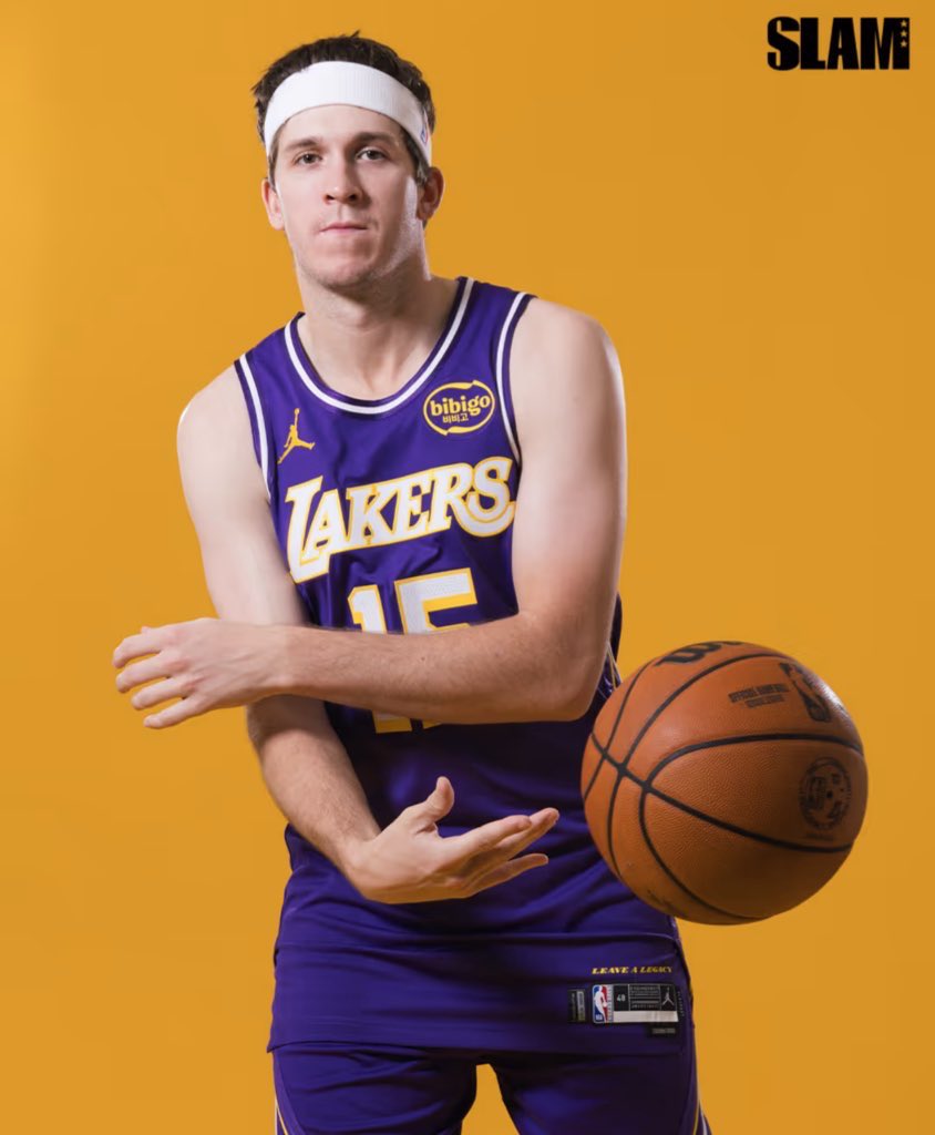 LakeShowYo tweet media
