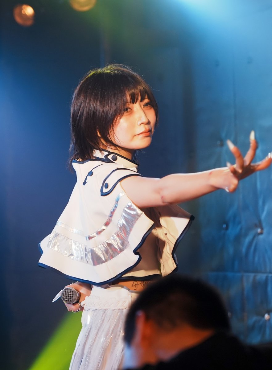 oyatsusan14's tweet photo. 2026.6.22　新宿SAMURAI
共鳴の輪郭Vol.1

雨音とアプローズ

#アマアプ
#彼方玲 https://t.co/3OyzR8bwx5