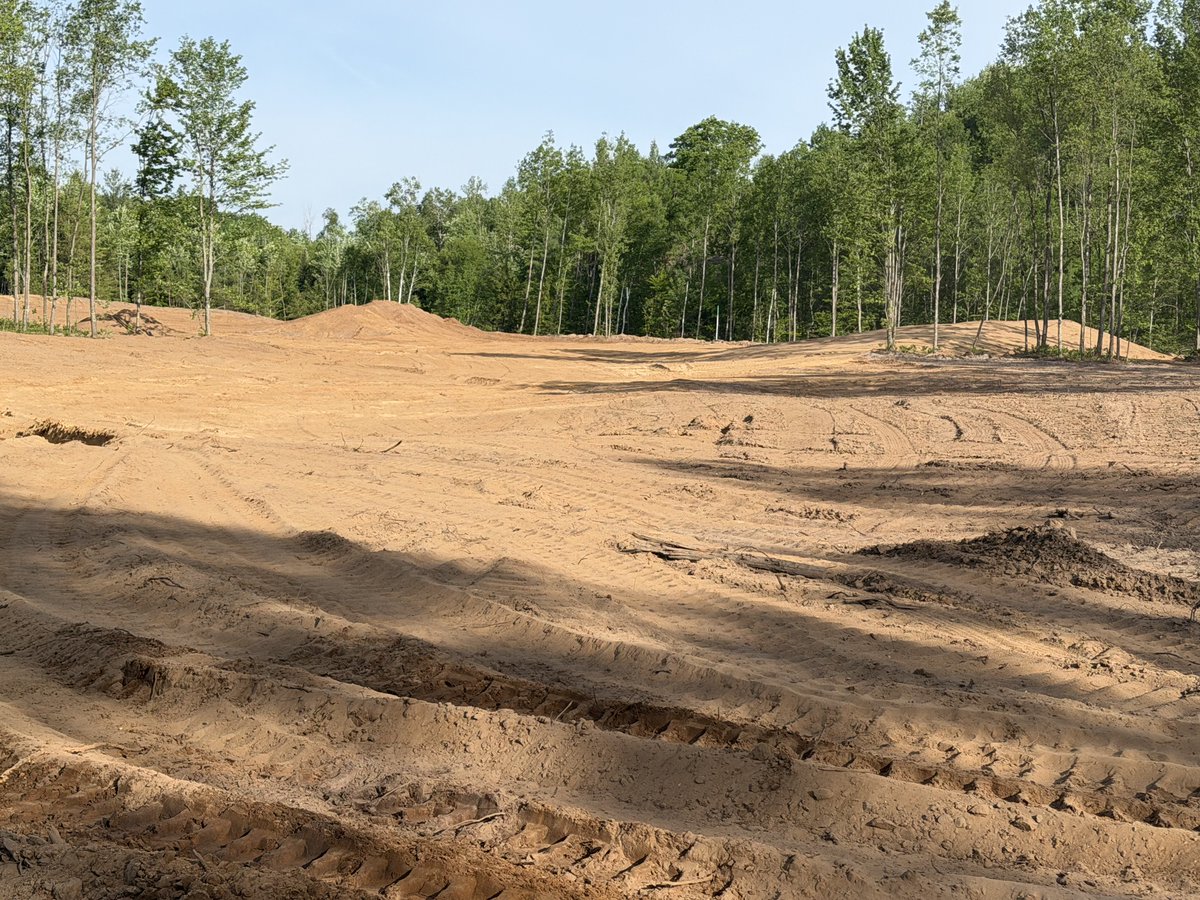 S_HennesseyGD's tweet photo. The Kingsley Club is one of golf’s great destination clubs, and it’s getting better.

The Michigan club is announcing its second course, to be built by Coore &amp; Crenshaw, on a newly acquired 520-acre parcel that sits southeast of the existing property. 

Projected opening in 2029. https://t.co/b1aVU6aMfH
