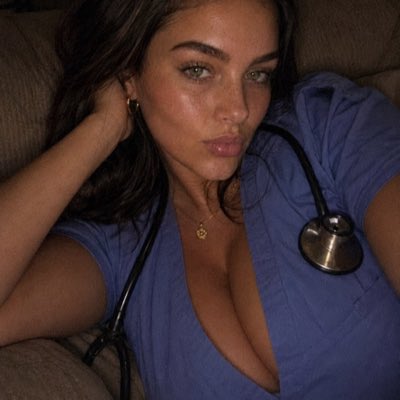 itsrubyclarke's tweet photo. #NewProfilePic https://t.co/vVKlBh9pfn