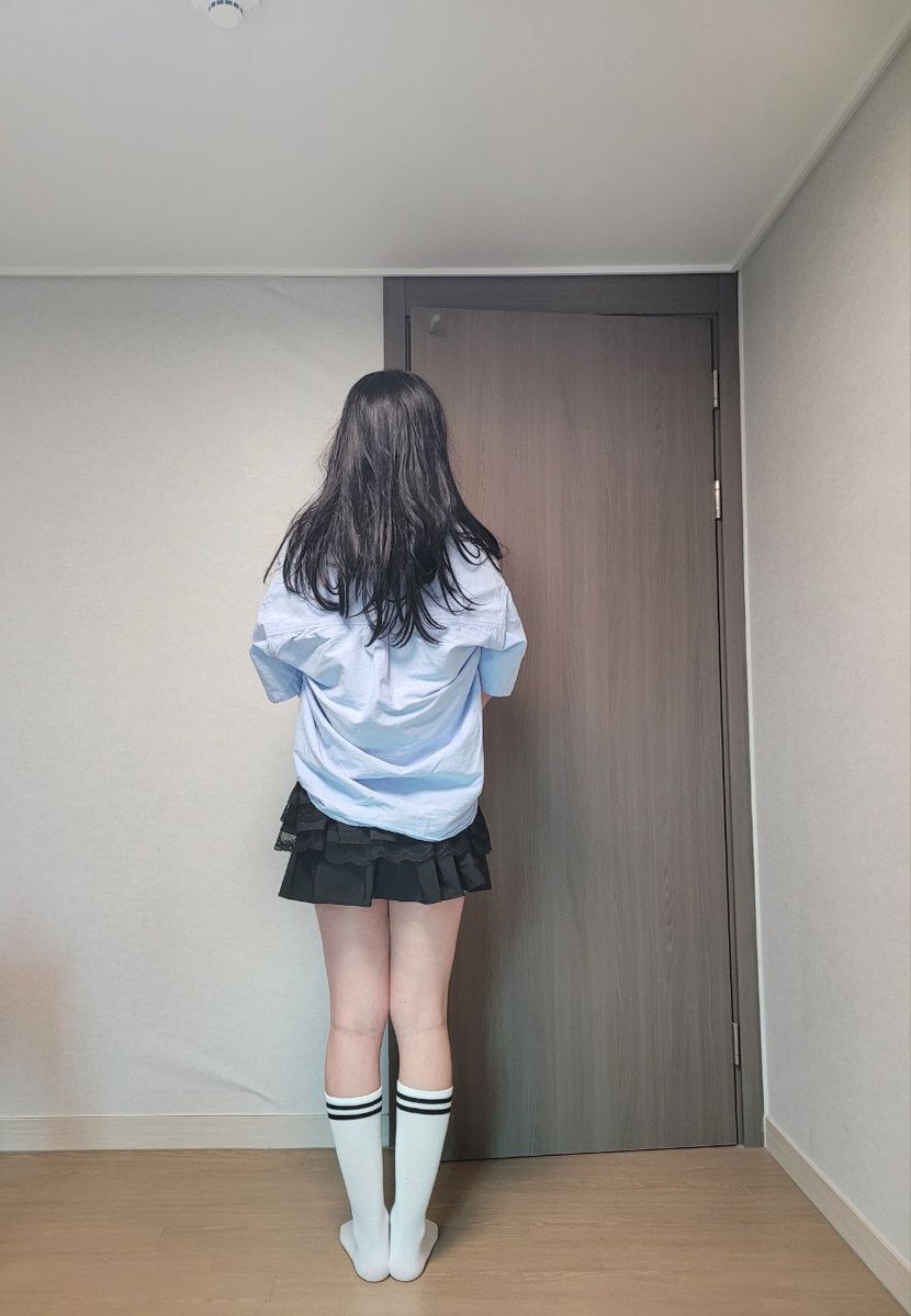 kim326799's tweet photo. 머리 정리좀 할껄 ㅠㅠ
#CD소통 #crossdresser #여장 https://t.co/JZr3eCQ0GS