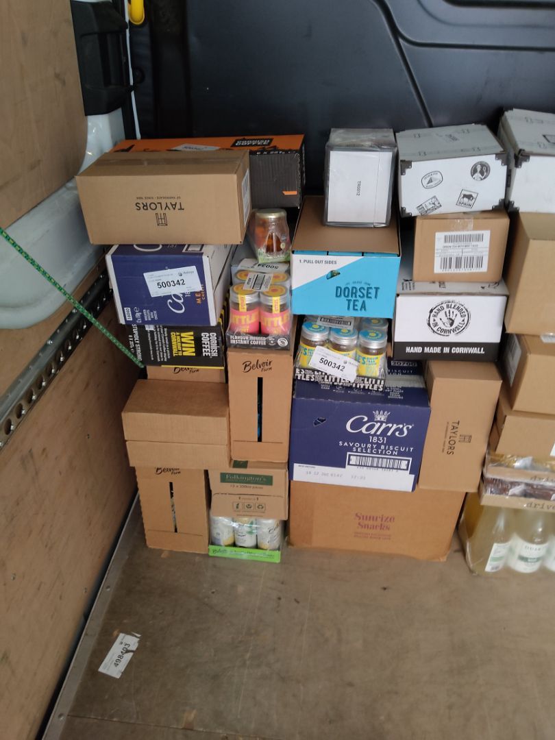 BuyEnglishMade's tweet photo. New English arrivals for the shop.

Twenty-one brands, eighty-four products.

Wish me luck getting this lot listed. 🤣

#MadeInEngland https://t.co/r76d0L5aRJ