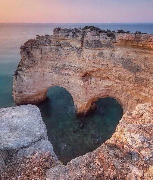 Hana_b30's tweet photo. Heart made out of stones ♥️
Algarve, Portugal 🇵🇹 https://t.co/8jHGQoyZ27