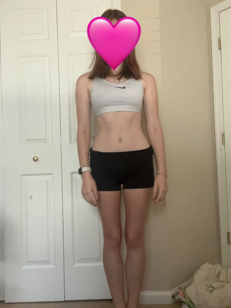 deaddweightt_'s tweet photo. here’s some before and after from january to now (-25lbs) https://t.co/IIF5MplIpB