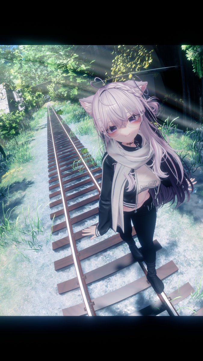 JunkoVRC's tweet photo. "rails of life or something" - vivi https://t.co/aKvFYDuqST