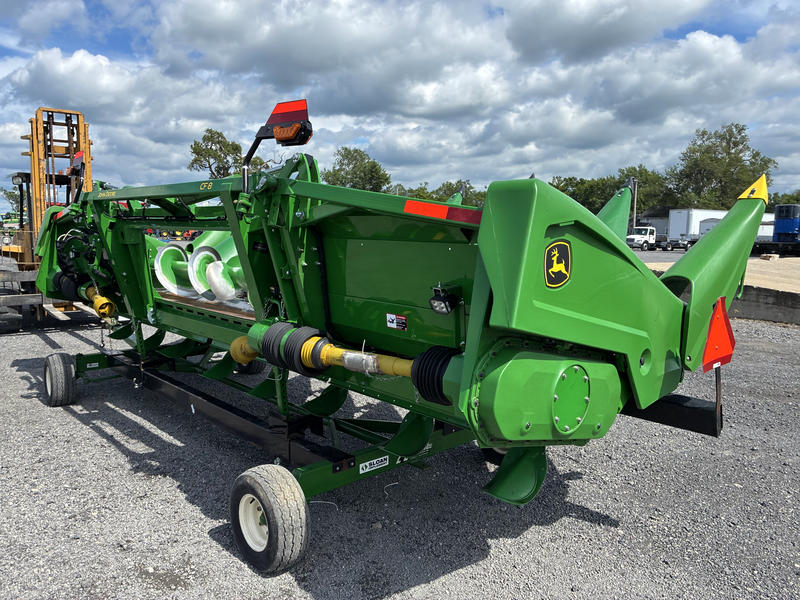 Mowrey_Auction's tweet photo. 2025 John Deere C8F, Basic Warranty Till 10/11/26, Folding, 8 Row 30" Spacing, Stalk Stompers on All Rows, Row Sense Sensors. Very nice low acres! Asking $99,500. https://t.co/qQdMuKMfLU